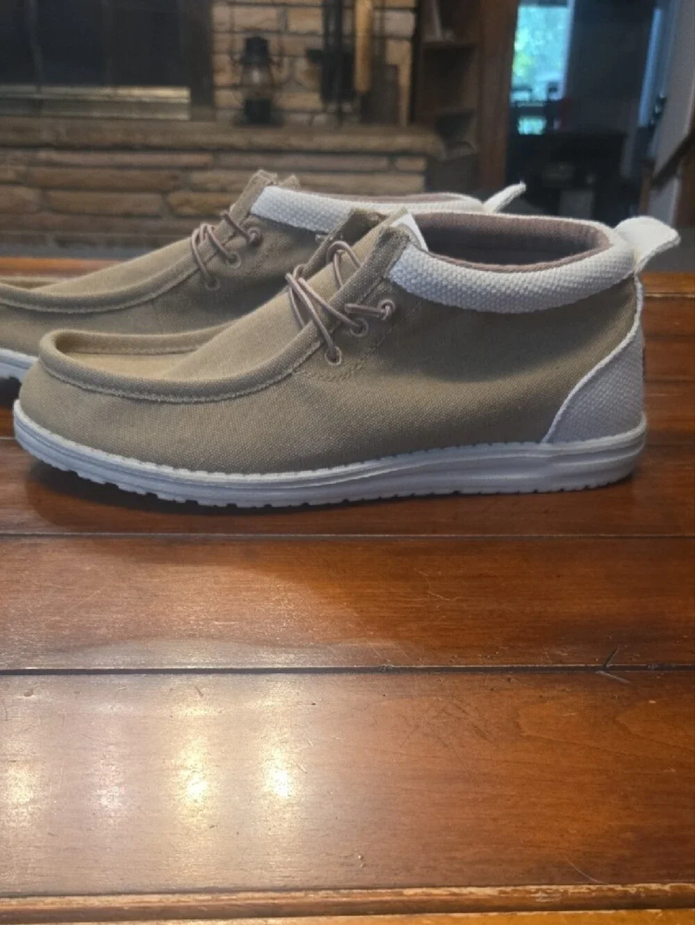 Hey Dude Men’s Chukka Boots in Beige and White